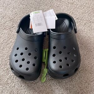 Black Crocs